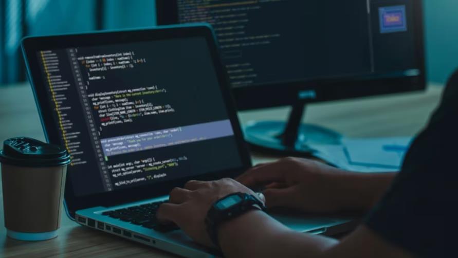 岳阳小程序开发中，.NET 与 .NET Core 的差异深度解析